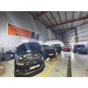 Motor master automotives garage