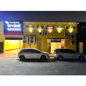RevLimit Abu Dhabi Garage